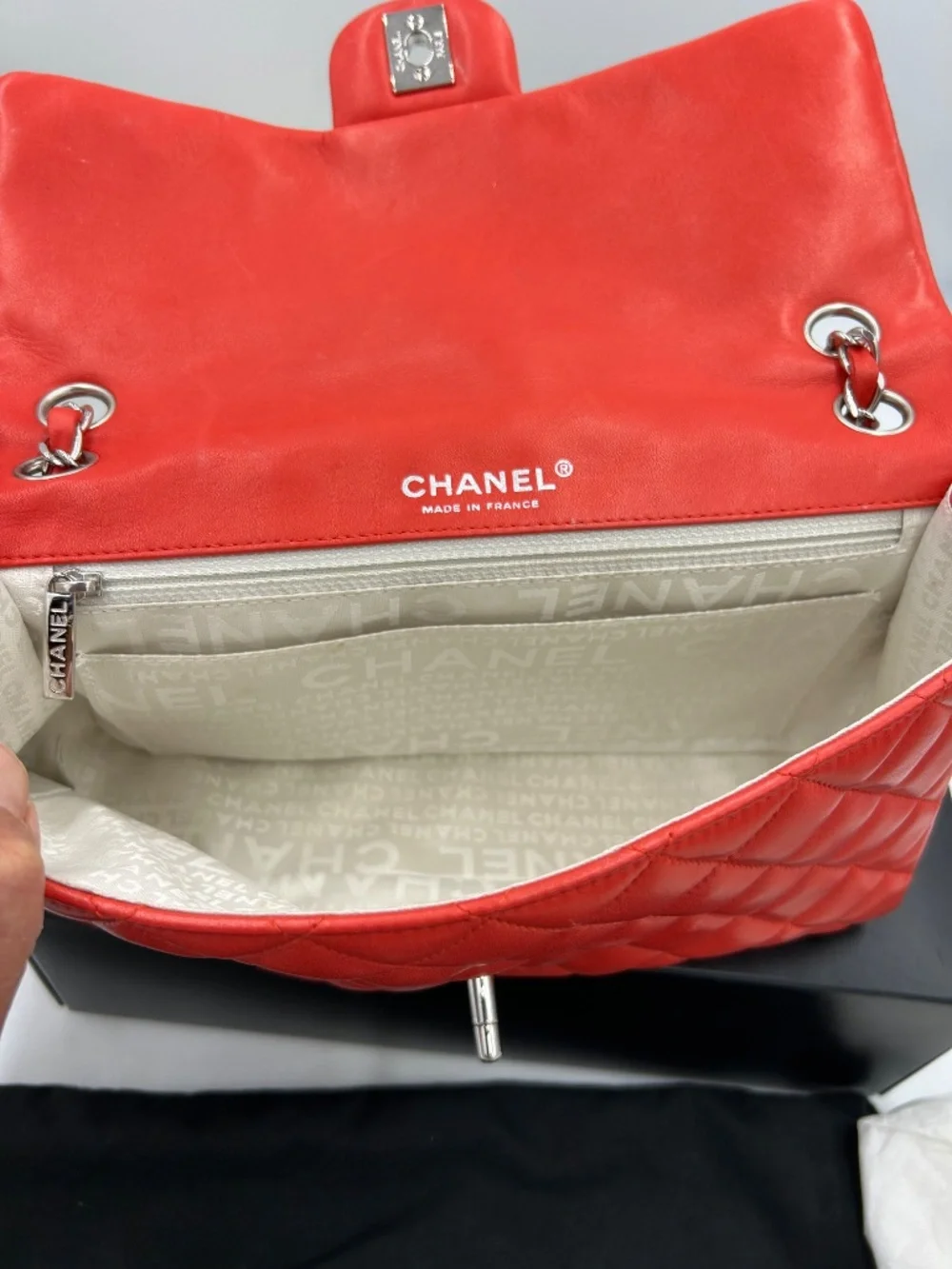 Women’s Chanel Matelasse 25 Double Chain Shoulder Bag.